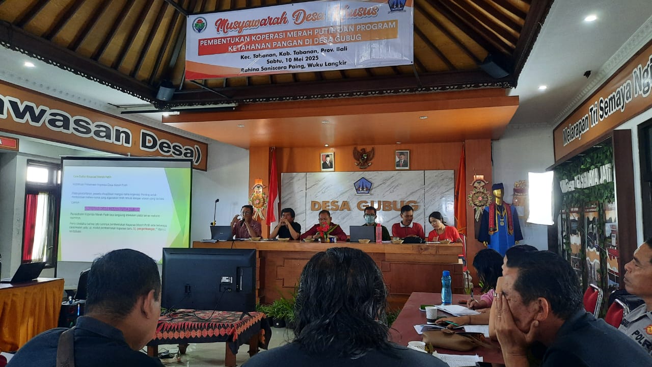 Musyawarah Desa Khusus Pembentukan Koperasi Merah Putih dan program ketahanan pangan dirangkai Musyawarah Desa Validasi dan Penetapan hasil Indeks Desa (ID)